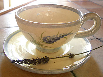 Hand made pottery set of 2 tea cups and saucers (LAVENDER) - Click Image to Close